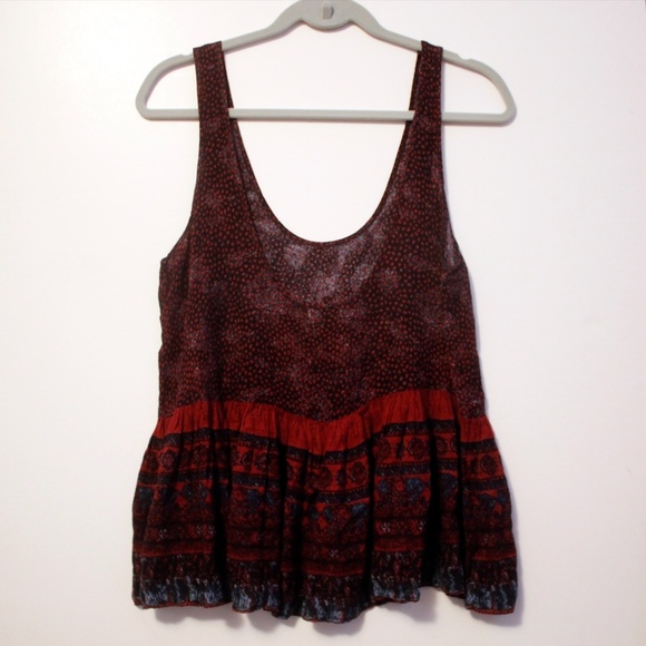 Maroon Print Loose Tank - Picture 2 of 3